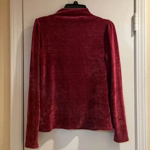 Express mock neck sweater - Picture 2 of 5
